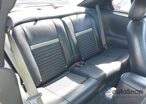 2004 Ford Mustang Mach 1 z USA, uszkodzony, nr VIN 1FAFP42R84F157051